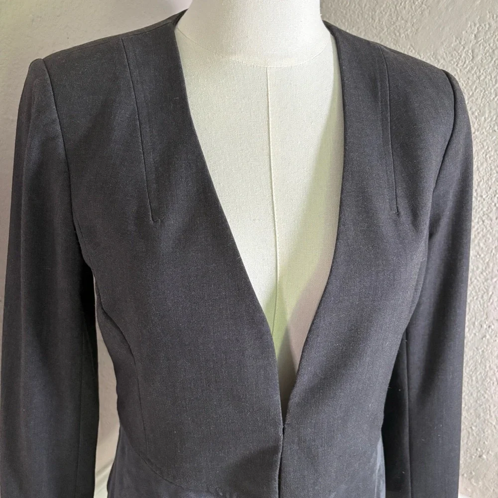 Gray Fitted V Neck Suede Suit Jacket Blazer Size 2 - Picture 2 of 8